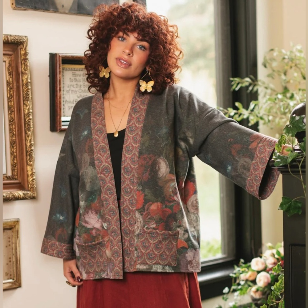 ✨Flight of Fancy Fleece Cottage  Cardigan Vintage Art Statements Jacket - Picture 4 of 13